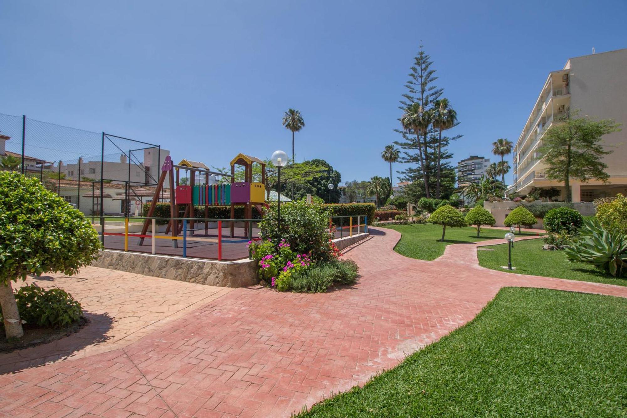 Carihuela Palace 417 By Ivi Real Estate Torremolinos Dış mekan fotoğraf